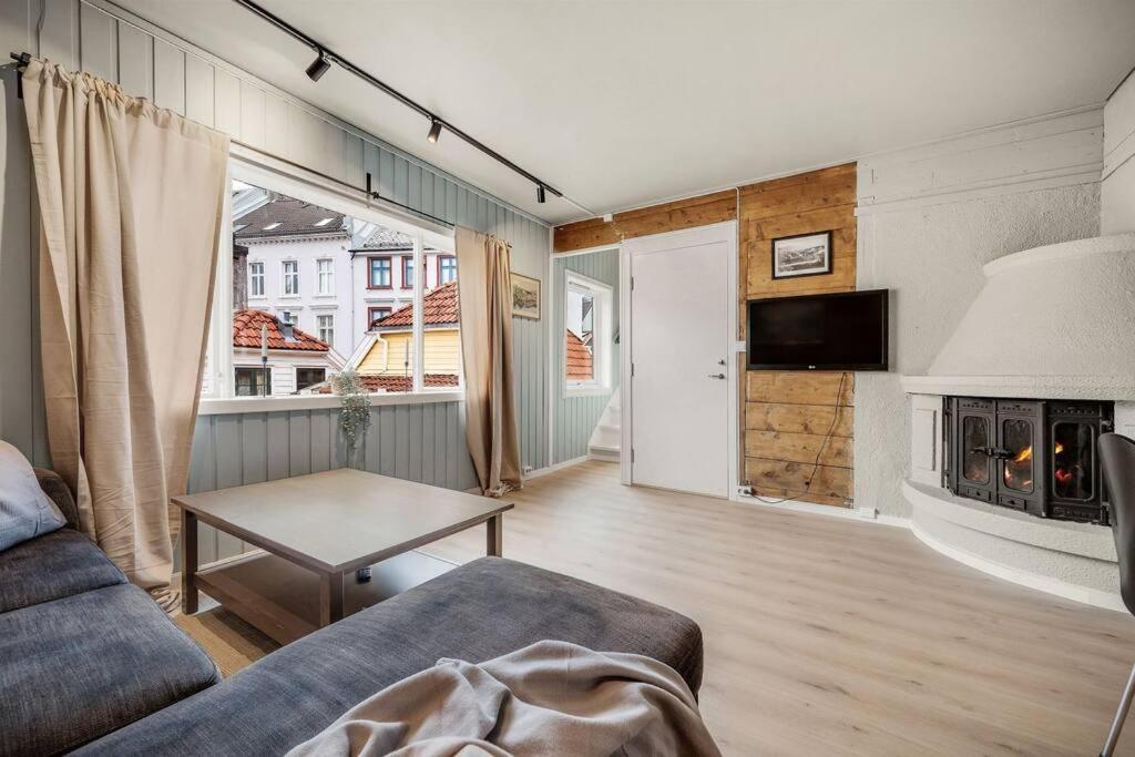 Dinbnb Homes I 4-Bedroom Historical House In Romantic Surroundings Bergen Exteriör bild